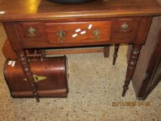 OAK FRAMED SIDE TABLE WITH THREE DRAWERS ON RING TURNED LEGS