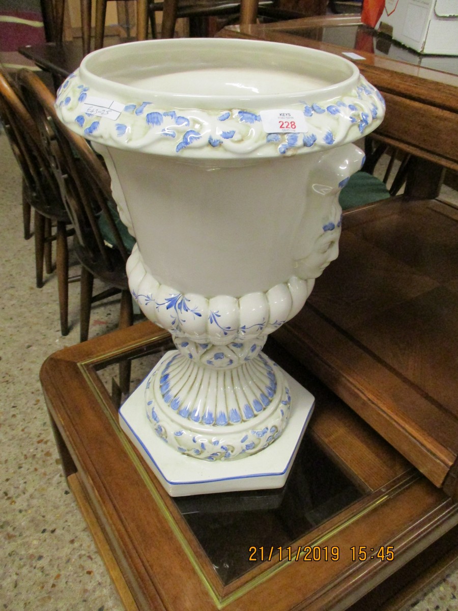 GOOD QUALITY PORCELAIN BLUE AND WHITE URN FORMED PLANTER