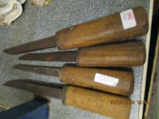 FOUR ASSORTED CHISELS