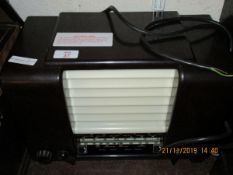 BROWN BAKELITE RADIO MODEL NUMBER 10