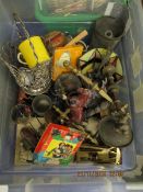 BOX CONTAINING MIXED LEAD FIGURES, BRASS PIANO SCONCES ETC