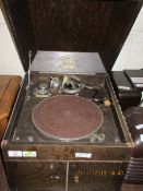 HIS MASTERS VOICE OAK CASED RECORD PLAYER