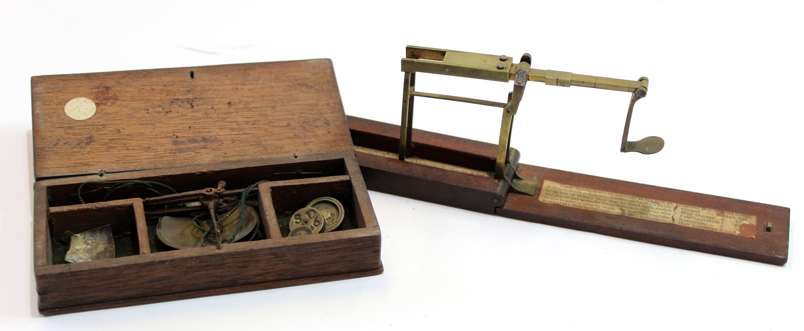 Weighing machine for coinage in small wooden box, together with a set of scales and small weights in - Image 2 of 3