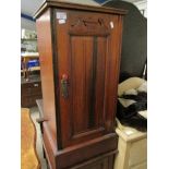 EDWARDIAN WALNUT SINGLE POT CUPBOARD WITH REEDED DOOR