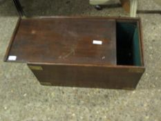 OAK FRAMED SLIDE TOP STORAGE BOX WITH BAIZE LINING WITH SIDE HANDLES AND BRASS MOUNTS