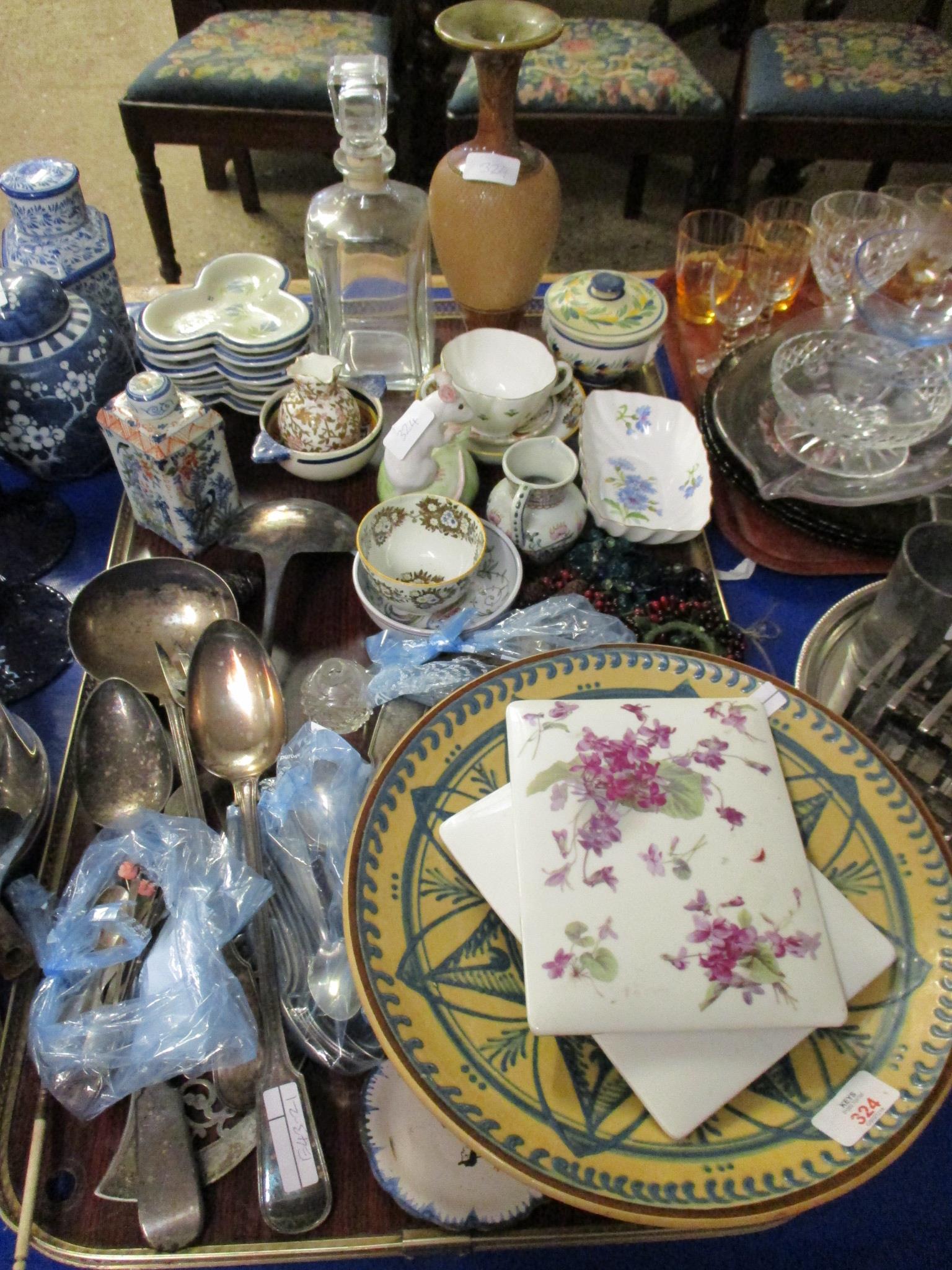 TRAY OF SILVER PLATED WARES TO INCLUDE BASTING SPOONS, LADLES, DOULTON STONEWARE VASE ETC