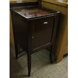 GEORGIAN MAHOGANY POT CUPBOARD WITH SINGLE PANELLED DOOR WITH BRASS BUTTON HANDLE