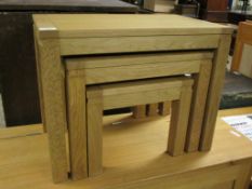 MODERN LIGHT OAK NEST OF THREE TABLES ON HEAVY SQUARE LEGS