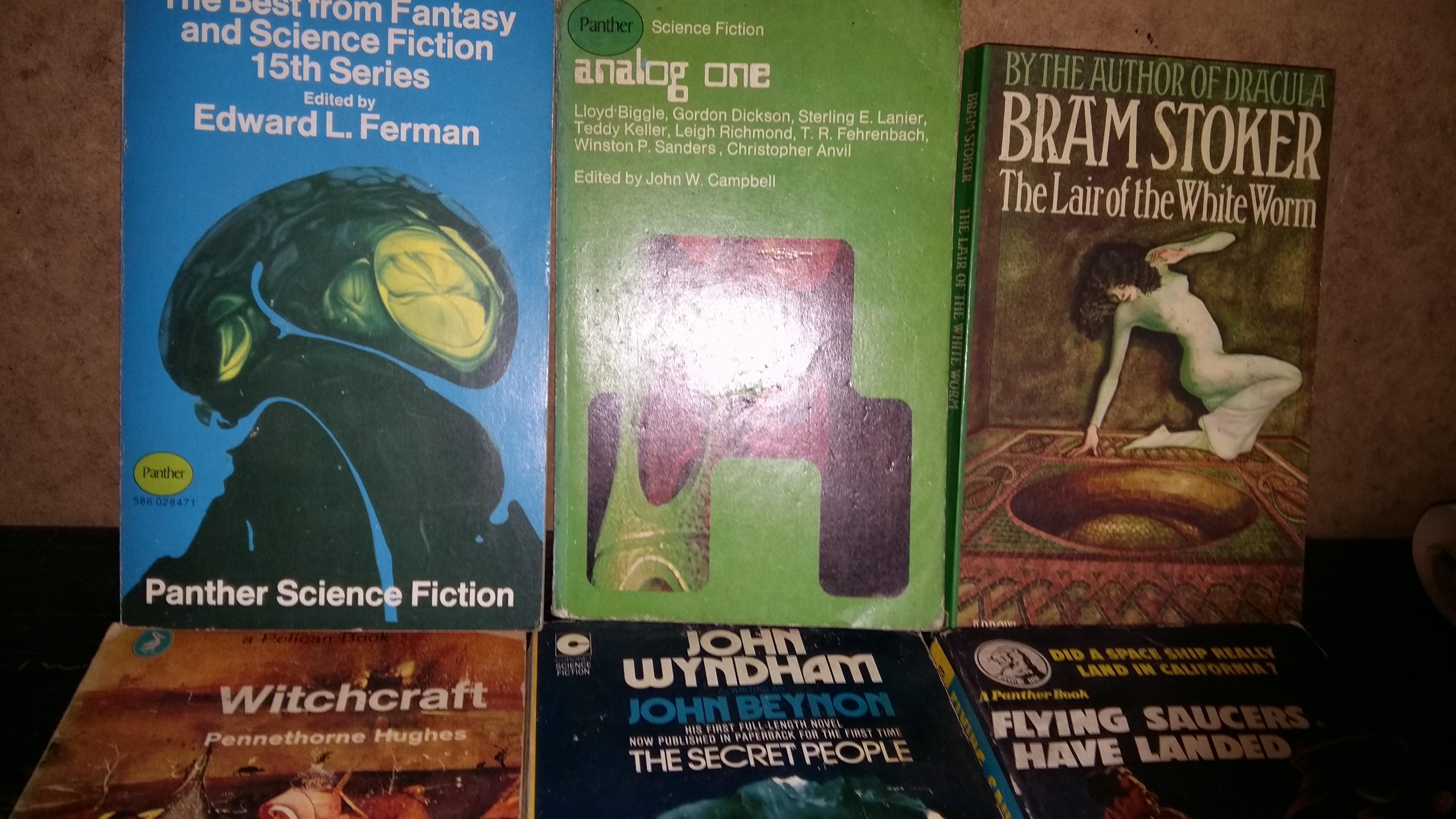 Books: Collection of 6 various Science Fiction/Horror interest