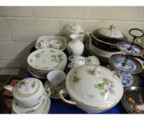 MIXED LOT OF FLORAL PART DINNER WARES, TUREENS, PLATES ETC