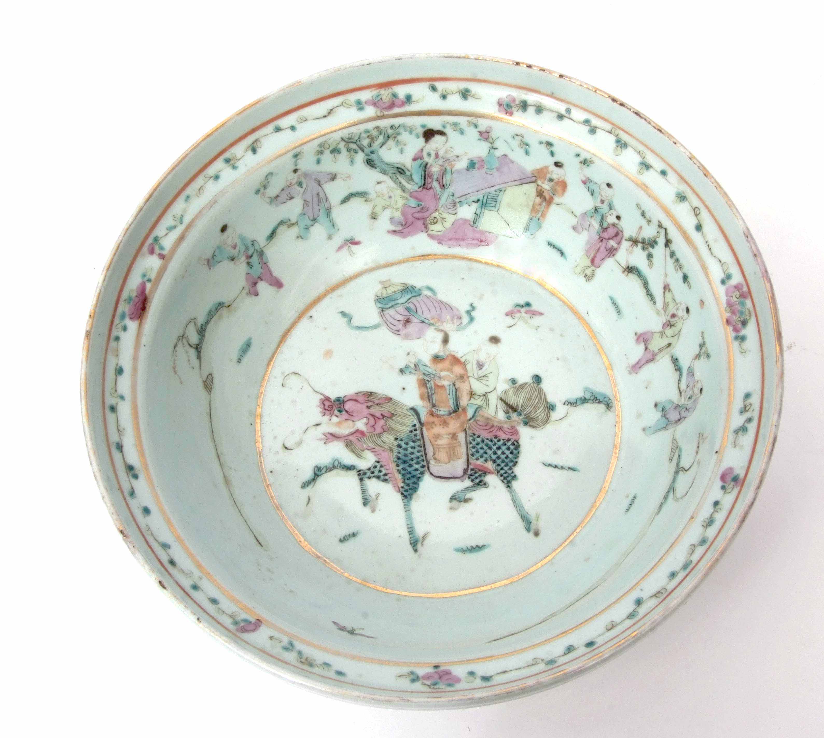 Large 18th century Chinese porcelain bowl decorated in famille rose enamels with Chinese figures - Image 3 of 5