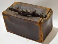 Late 19th century leather Gladstone bag