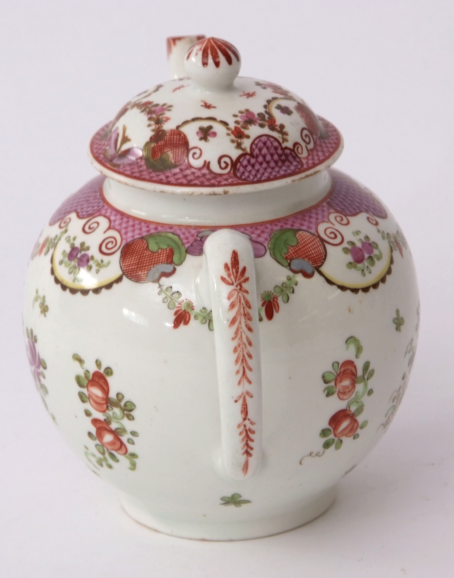 Lowestoft porcelain tea pot and cover circa 1780, decorated in polychrome with a Curtis type design, - Image 4 of 4