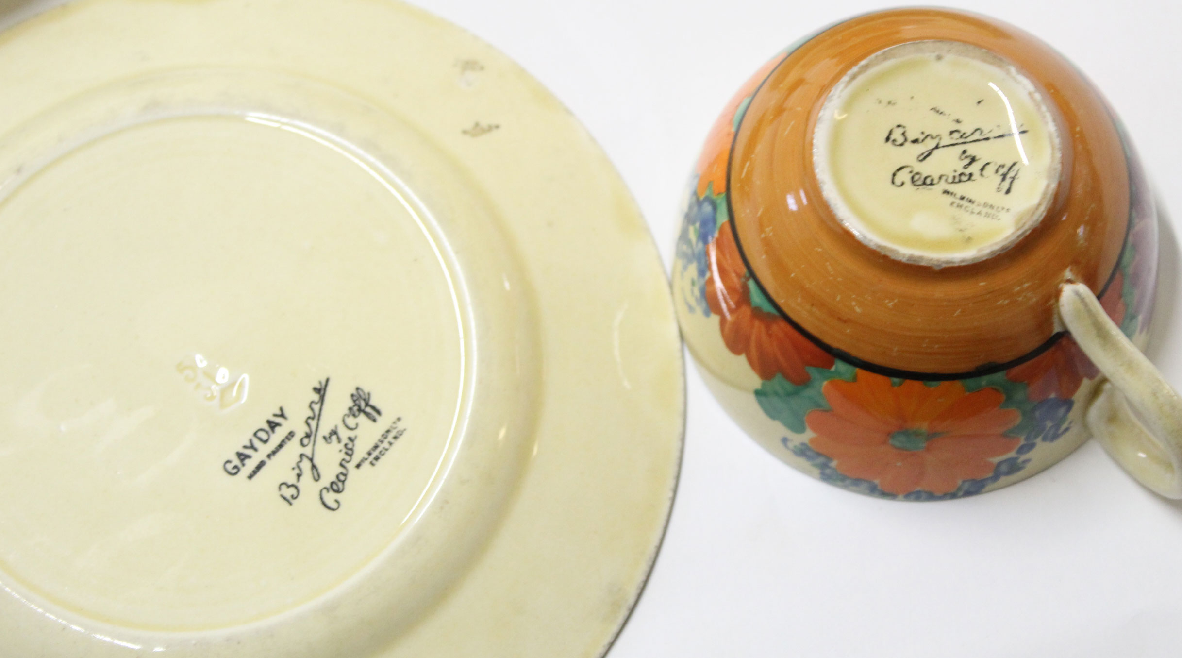 Two Clarice Cliff Gay Day trios, decorated with floral pattern with Bizarre back stamp to base (6) - Image 4 of 4