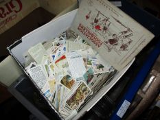 BOX CONTAINING VARIOUS CIGARETTE AND TRADE CARDS INCLUDING ALBUM ASSOCIATED FOOTBALLERS 1935-36 ETC