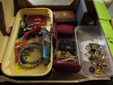 BOX CONTAINING VARIOUS CUFF LINKS, TIE CLIP AND OTHER SMALL ITEMS