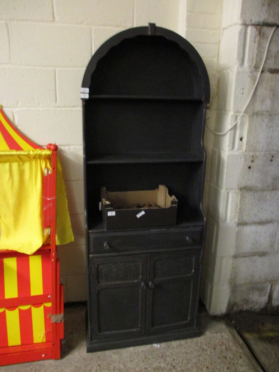 GOOD QUALITY CHARCOAL PAINTED DRESSER WITH TWO FIXED SHELVES, THE BASE WITH SINGLE DRAWER OVER TWO