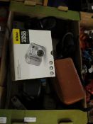 BOX CONTAINING VARIOUS CAMERAS AND ACCESSORIES