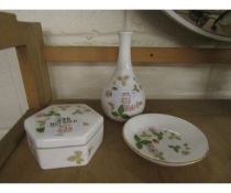 THREE PIECES OF WEDGWOOD WILD STRAWBERRY WARES TO INCLUDE STORAGE BOX, VASE AND A PIN DISH