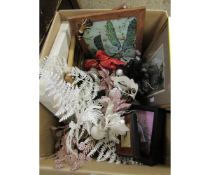 BOX CONTAINING MIXED DECORATIONS, PRINTS, PICTURES ETC