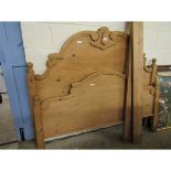 PINE SHAPED HEADBOARD WITH SIDE RAILS