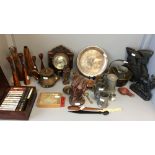 General household clearance: qty of metal & wooden items to include tankards & candlesticks