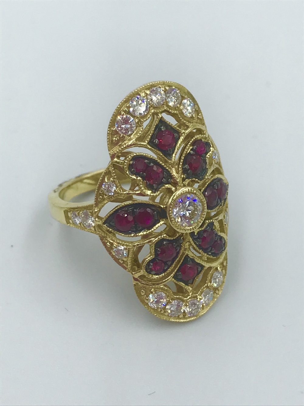 18ct Yellow gold ruby & diamond ring in the Art Deco style 1.5cts - Image 3 of 4