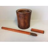 Wooden brush pot & brush 11 X 12.5cm H
