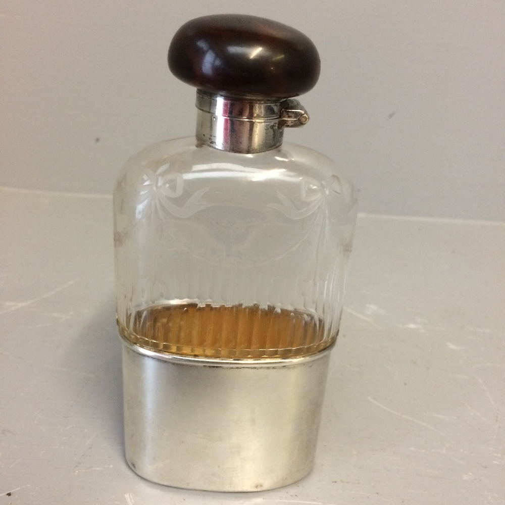 Early C20th glass & hall marked silver mounted hip flask with tortoiseshell top retailed by - Image 3 of 3