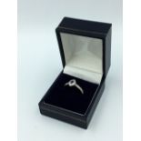 18ct White gold sapphire & diamond ring
