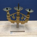 3 branch brass light fitting consisting of 1 central pillar for a candle