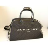 Burberry golf holdall with Burberry golf tees 50x34x50cm