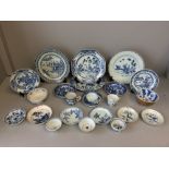 Qty C19th Chinese blue & white plates & tea bowls, some cracks