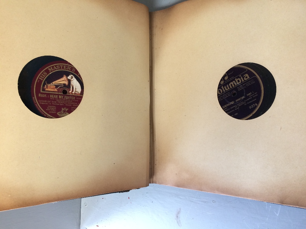 2 Hard back albums of classical 75 records mainly His Masters Voice - Image 2 of 3