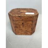 Octagonal Georgian burr wood tea caddy with an inlaid lid