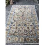 Persian Tabriz carpet circa 1920s 3.16 x 2.22 m