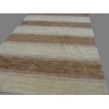 Finely handwoven contemporary carpet 3.18 X 2.06m