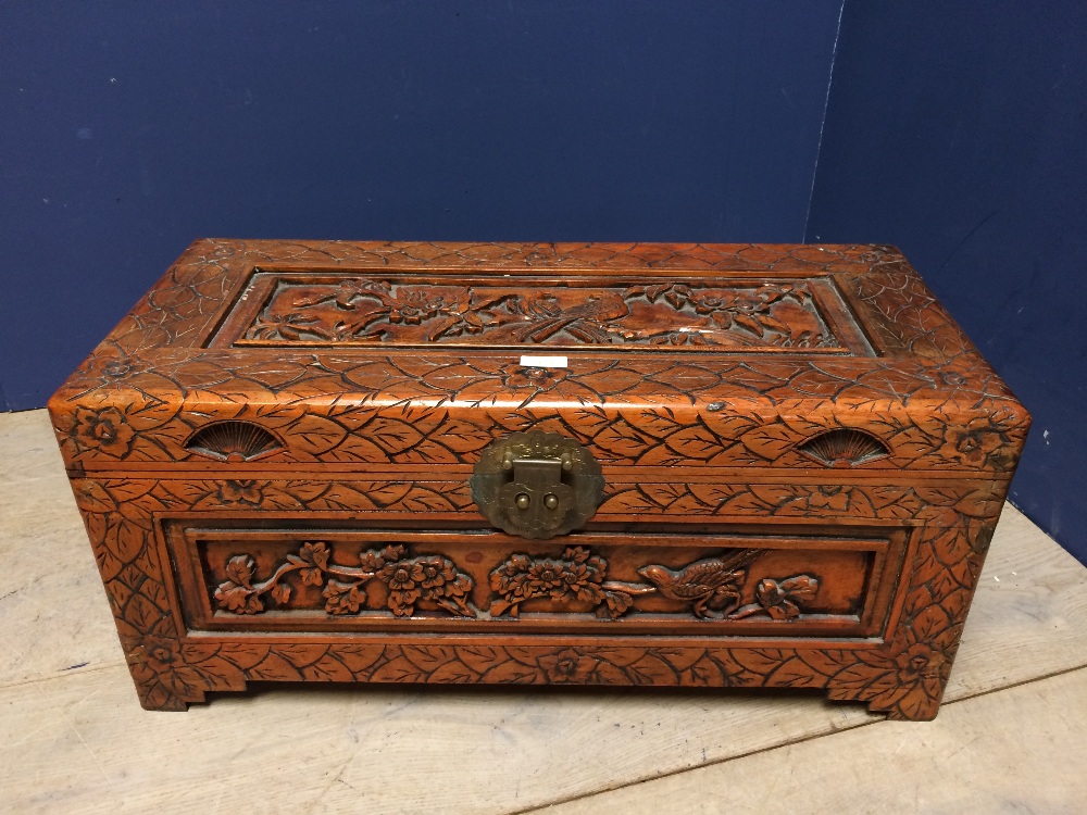 Small Oriental heavily carved chest 69 x 31 x 31 cm - Image 3 of 3
