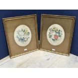 Pair of victorian oval floral watercolours 27 x 21 cm in gilt frames