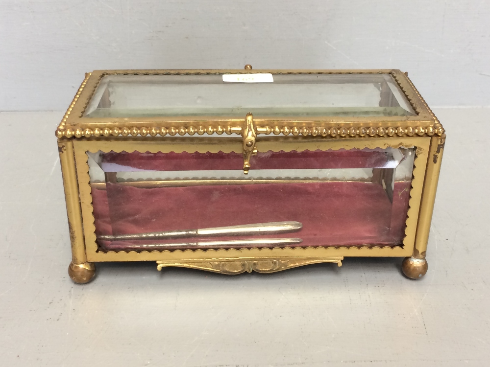 Bevelled glass with brass surrounds, small table top display case 24.5 x 11 x 12 cm