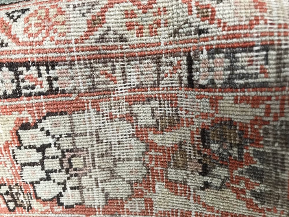 Fine antique Persian Tabriz rug 1.69 X 1.26m - Image 2 of 3