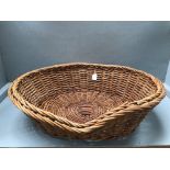 Wicker dog basket