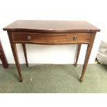 Reproduction mahogany serpentine front side table with fitted drawer 92 x 44 cm & Edwardian 'D'