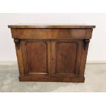 Victorian mahogany chiffonier, 1 long drawer above 2 cupboards 108 cm