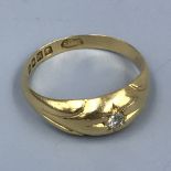 18ct gold & diamond gypsy ring with central star set old cut diamond 2.9g size M