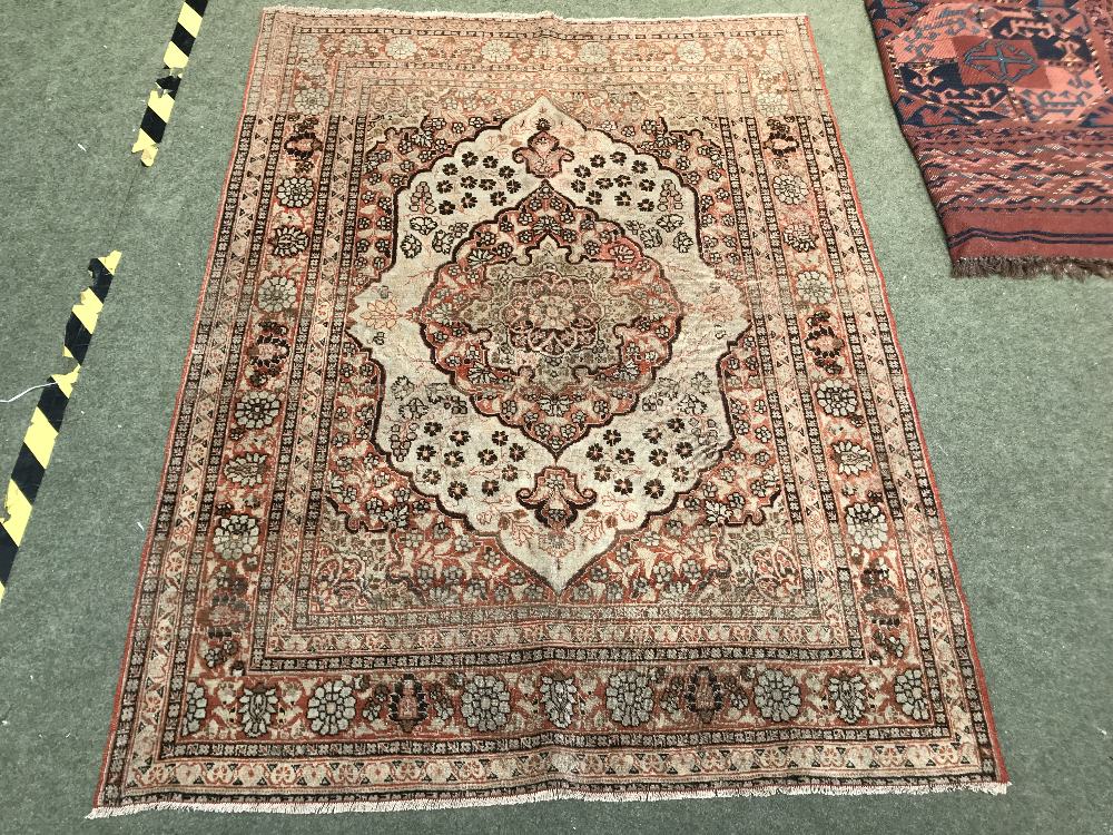 Fine antique Persian Tabriz rug 1.69 X 1.26m