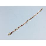 9ct Ruby & diamond bracelet 7.5g