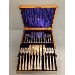 Set of 12 silver beaded fish knives & forks London 1909, Goldsmiths & Silversmiths Co cased