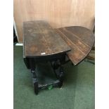 C18th/C19th Oak gateleg oval dining table