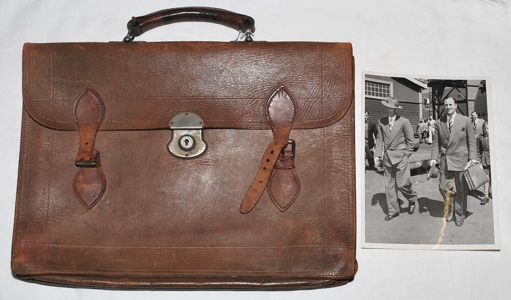 Leonard Hutton, Yorkshire & England 1934-1955. Brown leather briefcase used by Hutton during his